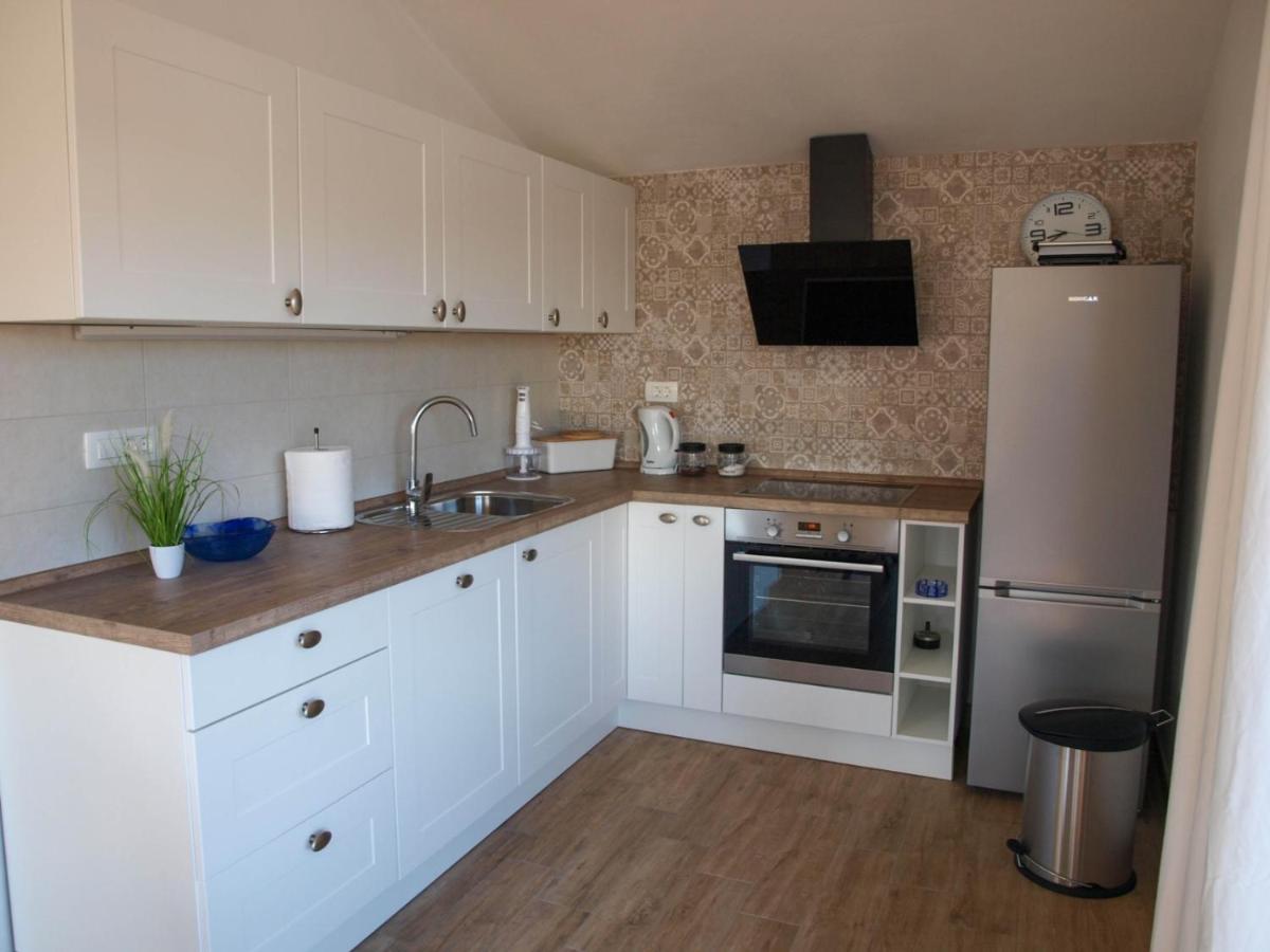 Apartmani Goga 2 Molat Exterior photo